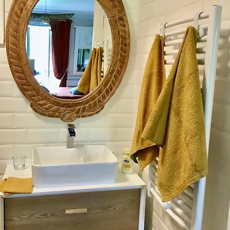 23m2 Le Grand En Hyper Centre-ville Avec Balcon Apartmán *